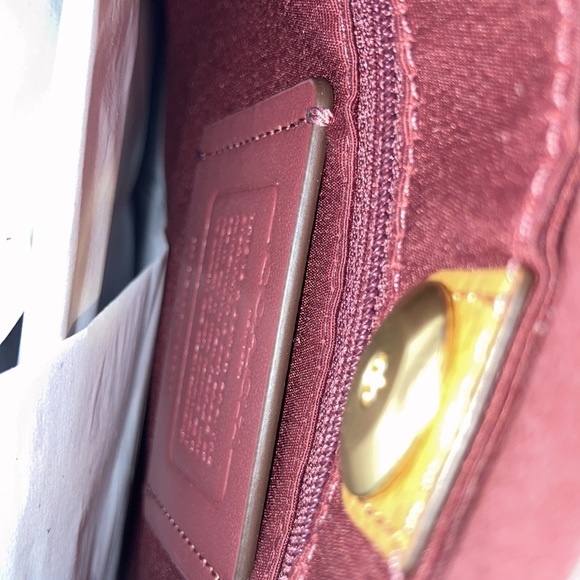 Coach Derby Tote - Picture 8 of 12